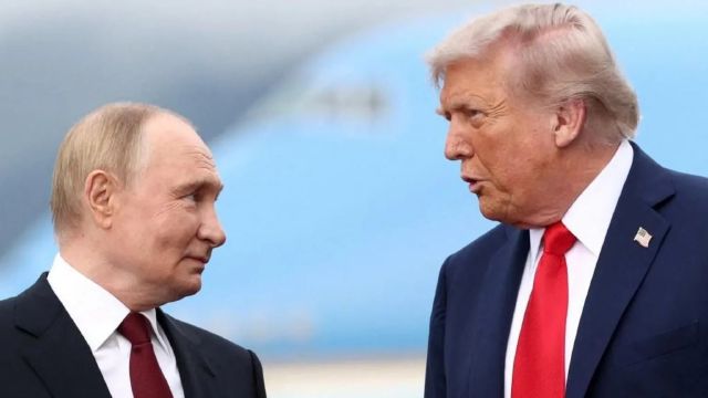 АНУ-ын Ерөнхийлөгч Дональд Трамп, ОХУ-ын Ерөнхийлөгч Владимир Путин нар Аляскад ярилцаж буй нь